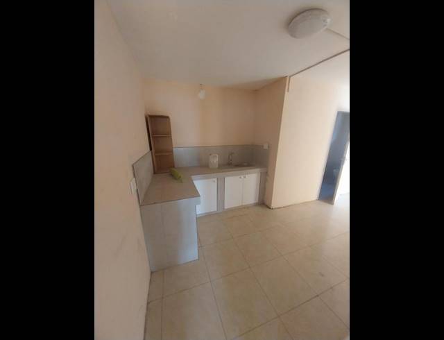 2 BEDROOM PROPERTY TO RENT IN LAUDIUM